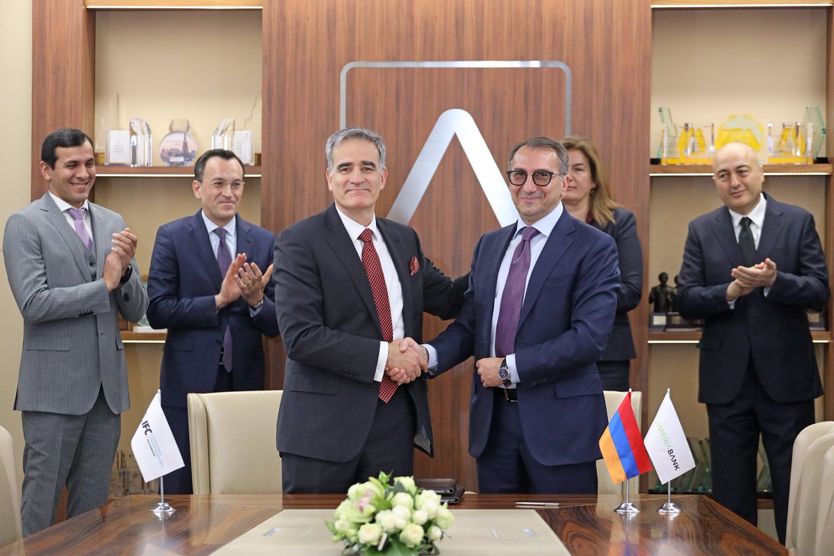 We’ve signed a $200M loan agreement with <a href="/IFC_org/">IFC</a> to support #climate-finance, #MSMEs, &amp; women entrepreneurs in #Armenia. The #IFC investment is expected to create jobs, cut emissions &amp; build a #sustainable future: ameria.me/3C6ZmNm
<a href="/IFC_ECA/">IFC Europe and Central Asia</a>