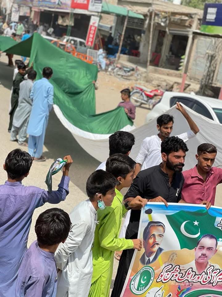 PatrioticYuth's tweet photo. افغانستان اور ہندوستان اور کچھ مغربی دشمنوں کا گٹھ جوڑ
اب تمام محب الوطن نوجوانوں کو کال دی ہے
سب متحرک ہوجائیں
افواج کی طاقت بنیں
From
DrFahimAbro
Chairman Pakistan's Patriotic Youth Organization 🇵🇰
#OneFlagOneNation 🇵🇰
@OfficialDGISPR
@MarkhorTweets
@MohsinnaqviC42 https://t.co/2uOwMgewa3