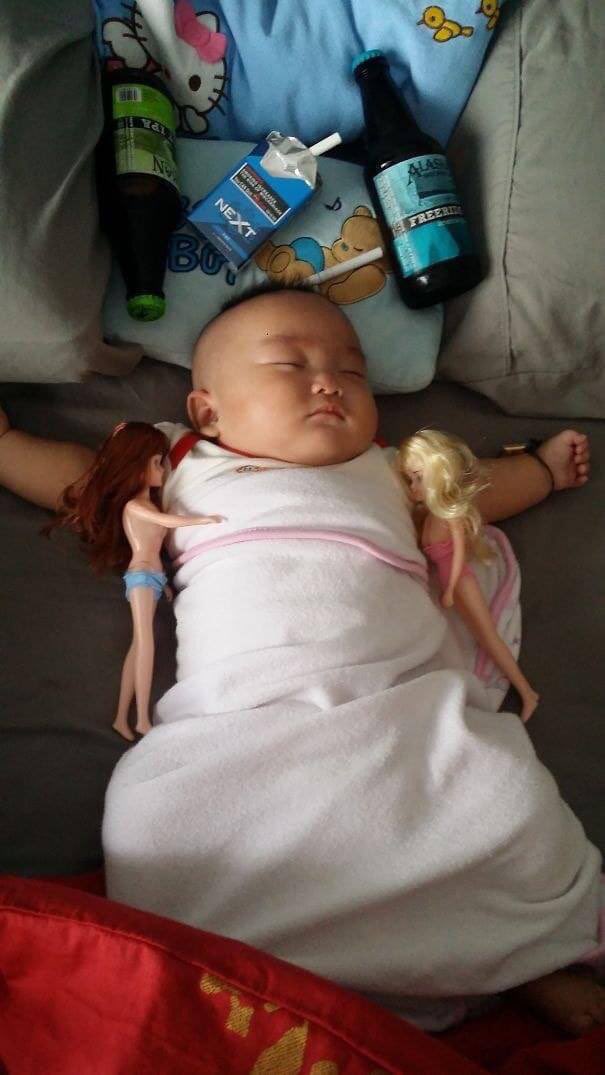 Reasons why children can’t be left alone with their Father - A Thread🧵

⚠️ Open this Thread, It will make your day ❤️

1.  😂😂