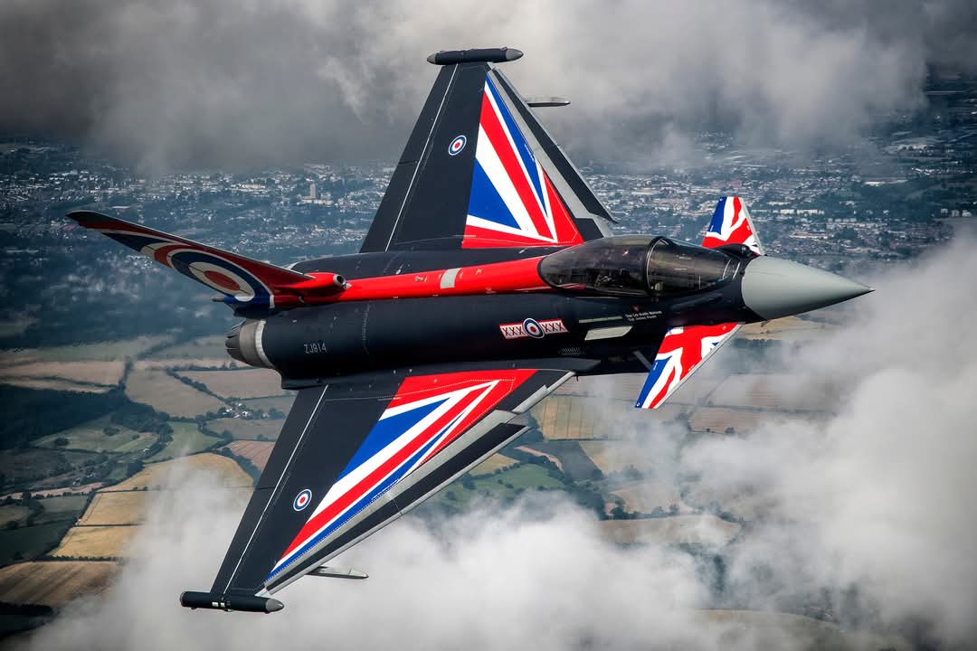 CiaranJoyce3's tweet photo. @Aryx3D A Dassault Rafale in the blackjack typhoons colours https://t.co/jL3gMQki2g