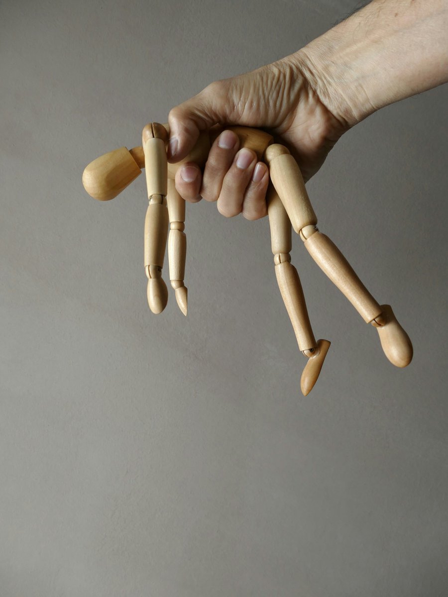 New <a href="/shame_medicine/">Shame&Medicine</a>  #blog 

shameandmedicine.org/becoming-my-ow…

A #medicalstudent experience of #Shame 

<a href="/UniOfExeterHASS/">Faculty of Humanities, Arts & Social Sciences</a>  <a href="/uniofexeHLS/">University of Exeter Faculty of Health & Life Sci</a> <a href="/dukemedicine/">Duke Department of Medicine</a> <a href="/WillBynumMD/">Will Bynum</a> 

#shameandmedicine #medtwitter #patientexperience