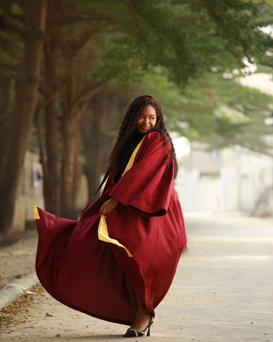 MaryestherAnele's tweet photo. Reintroducing Mary-Esther Anele, LLB (Hons), Second Class Upper Division (Top 8% of over 380 students), ACIArb (UK), Harvard CopyrightX. https://t.co/ZJD1KhtbmG