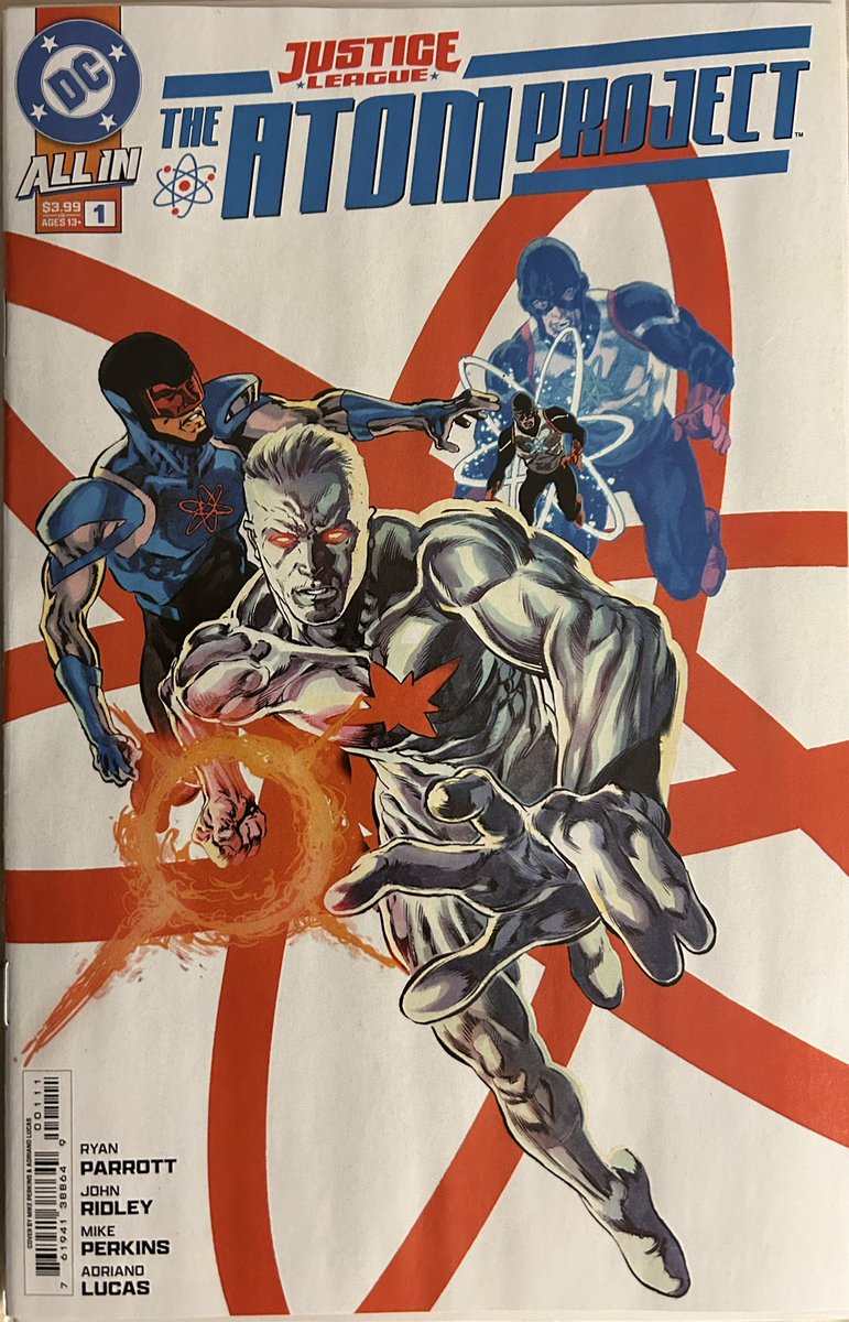 comicsmiz's tweet image. #TheAtomProject by @ThatRyanParrott, John Ridley and Mike Perkins. After the events of Absolute Power, some heroes and villains lost their powers and they were transferred into unsuspecting civilians. It’s up to the Atoms to fix this using Captain Atom as the key. Good story&amp;amp;art.