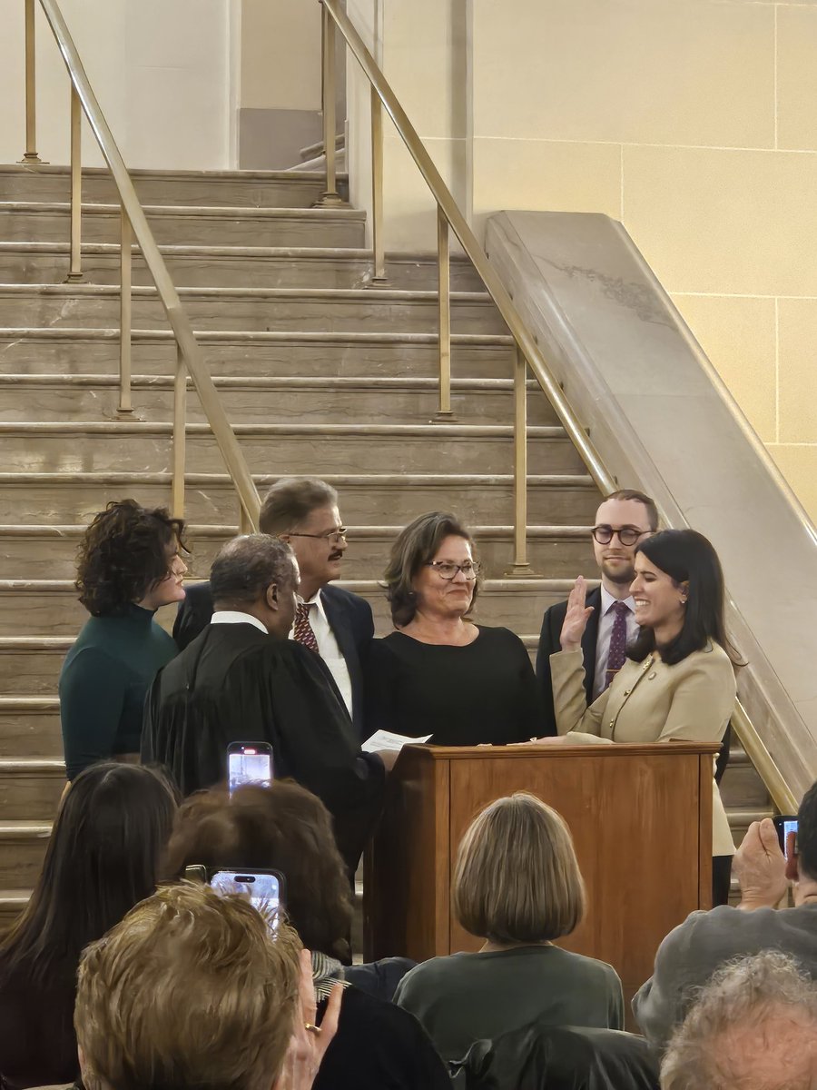 A week ago today, the NYS Assembly gained its newest member. Congratulations, Assemblywoman Romero!
We look forward to a strong &amp; lasting partnership.

Best wishes as you work to fuel the success of the 109th!