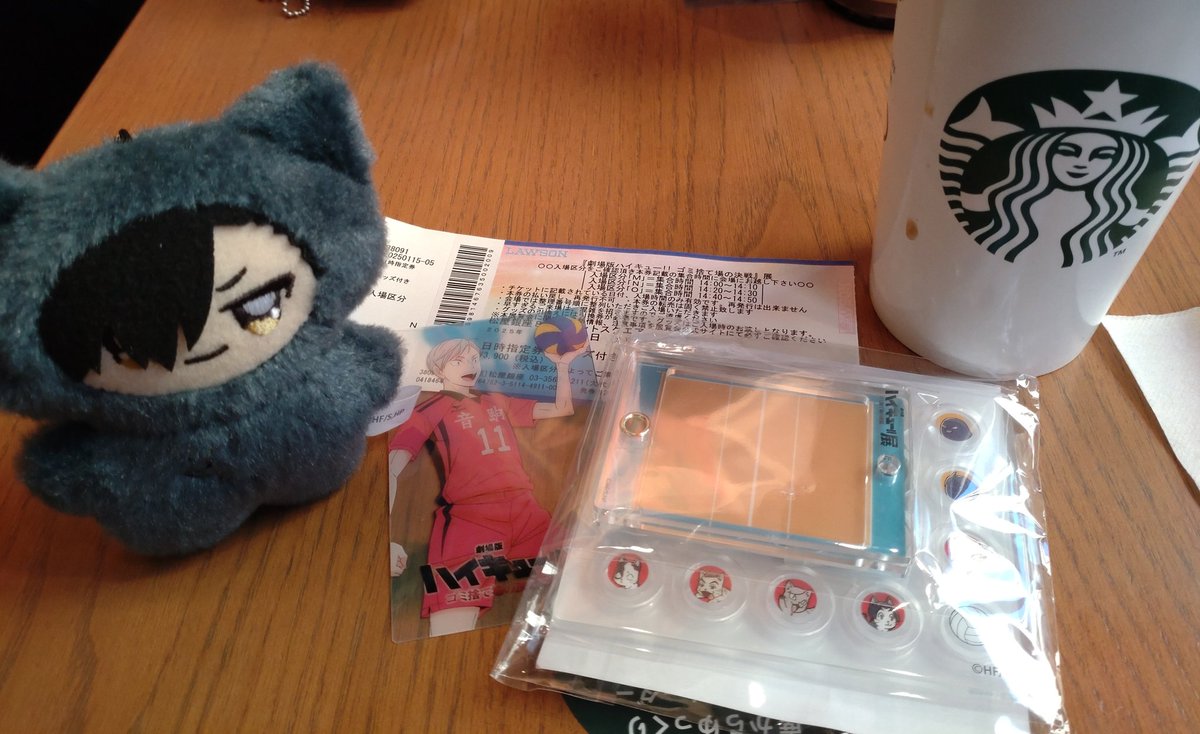 kokeshium_CK's tweet photo. 今日のハイライト

ﾄｯﾓ「イベントで（コスプレして）一人でいるとすごい声かけられる」

私「…それは君がイケメンだからでは…」

ﾄｯﾓ「だからね〜（話が続く）」

私「…聞こえてる……？」 https://t.co/nRsBRDBg8P