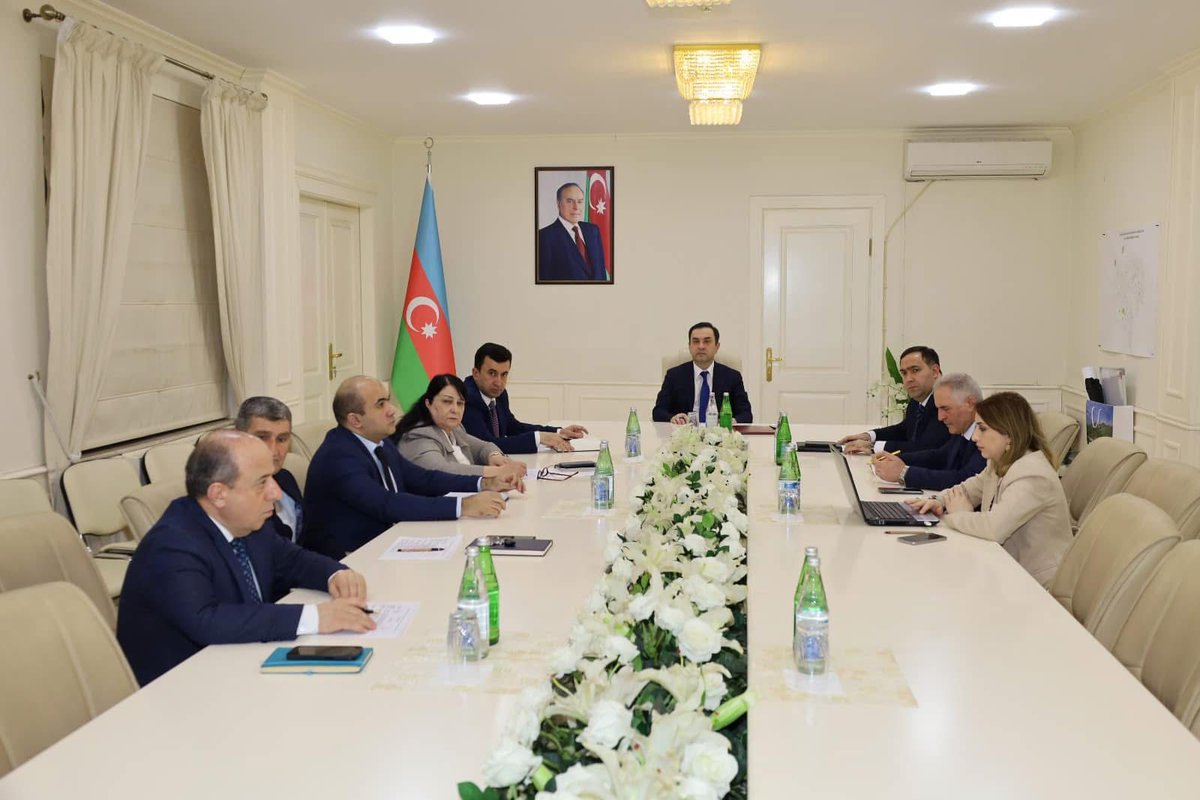 ismayilli_icra's tweet photo. İsmayıllı RİH-də növbəti vətəndaş qəbulu keçirilib

Ətraflı: https://t.co/rKxSULr2QT

#Azərbaycan #İsmayıllıRİH #Vətəndaşqəbulu https://t.co/8jC1LVvNmV