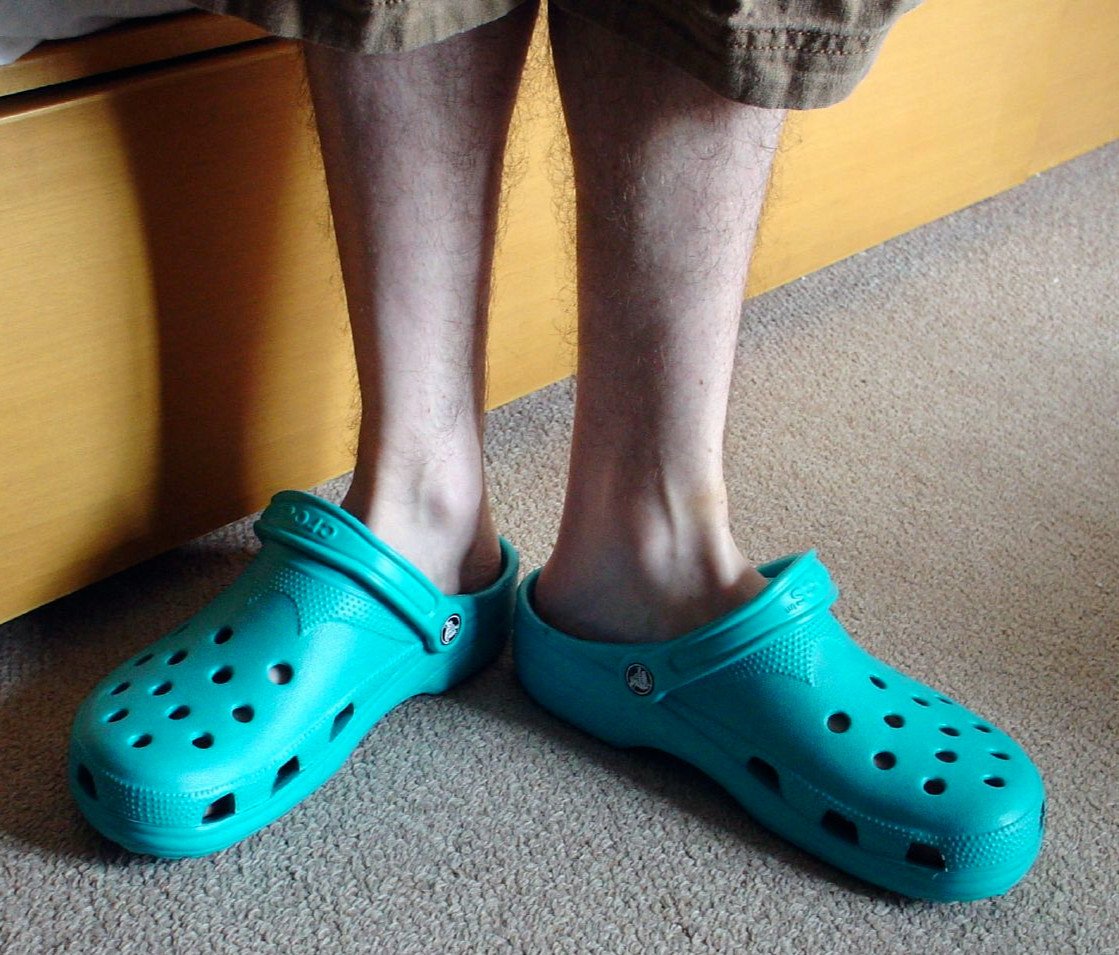 BREAKING: The CEO of Crocs shoe company has expressed his opinion on near-term viability of quantum computers. According to his expert take, in the next 2 years the new materials discovered by quantum computers will improve the durability of Crocs shoes by 23%. #quantumstocks