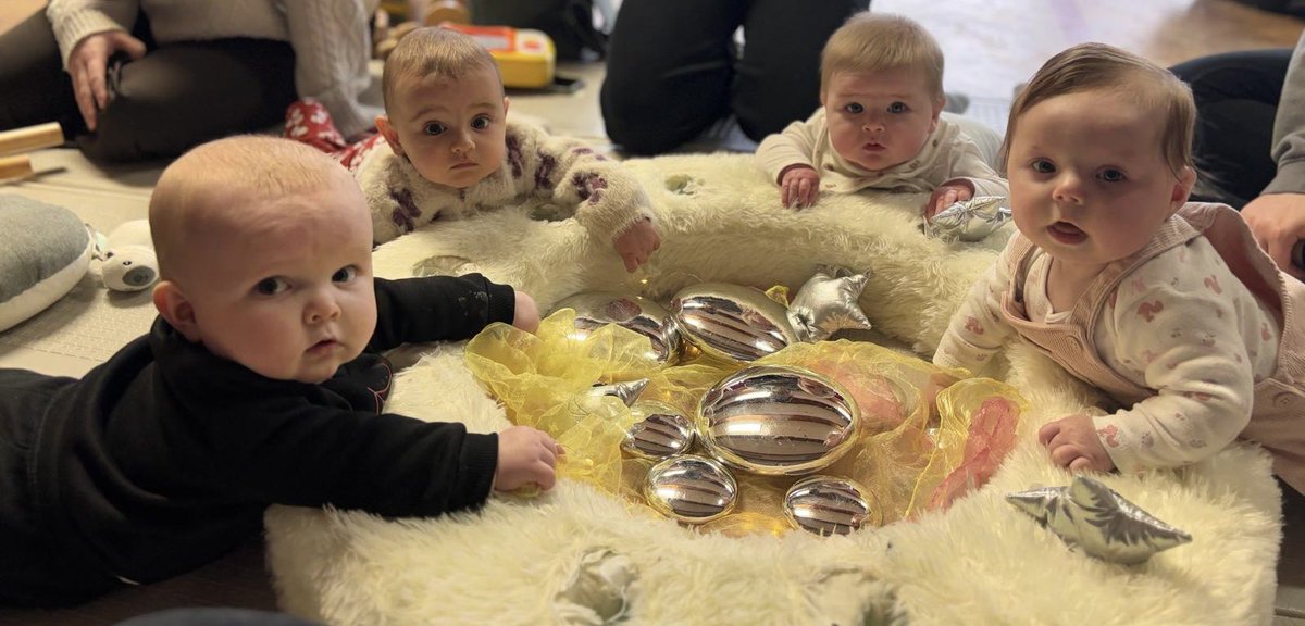 EarlyLifeGroup's tweet photo. 🫶 CATCHING UP🫶
It’s not just been us adults that have enjoyed catching up this week!
These little ones enjoyed getting back together and exploring our Twinkle Twinkle theme this week 🤩
#earlylife #earlyyears #first1001days #ffet #ellesmereport https://t.co/EvAIzxNwjD
