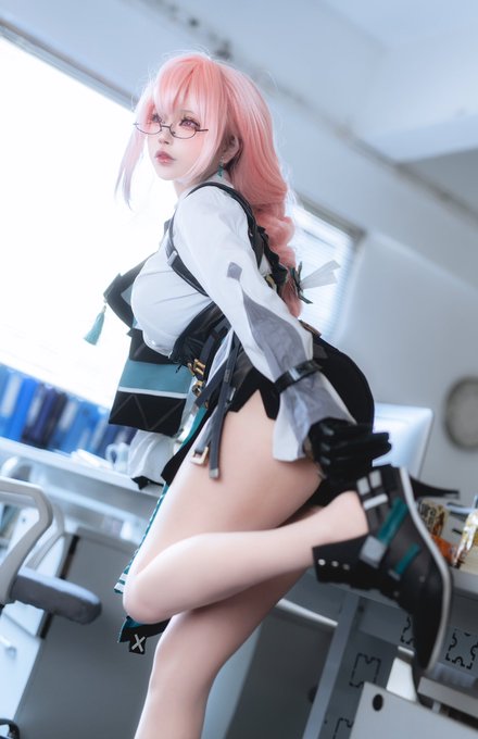 Twitterのコスプレ画像9