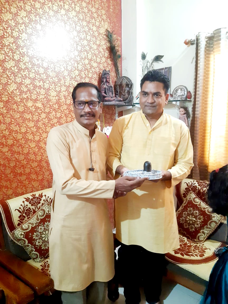 Harisingh56's tweet photo. @KapilMishra_IND सदैव आपकी विजय के आकांक्षी💐🙏🚩 https://t.co/kbbvAfh10Y