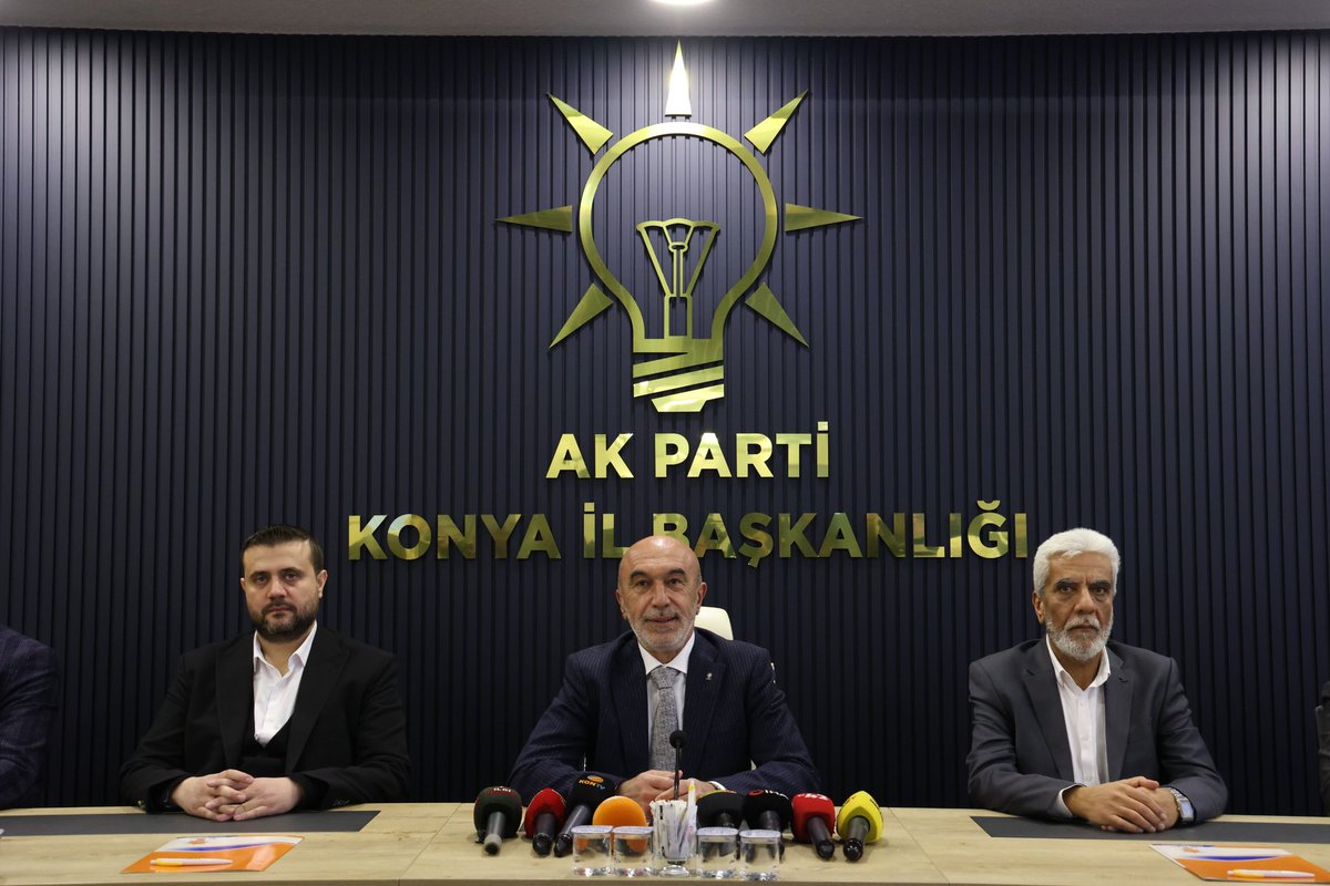 aktanitimkonya's tweet photo. İl Başkanımız Sayın Hasan Angı, yerel ve ulusal basın mensupları ile bir araya gelerek 17 Ocak Cuma günü gerçekleştireceğimiz 8. olağan il kongremize ilişkin açıklamalarda bulundu. https://t.co/rSah0MBJSF