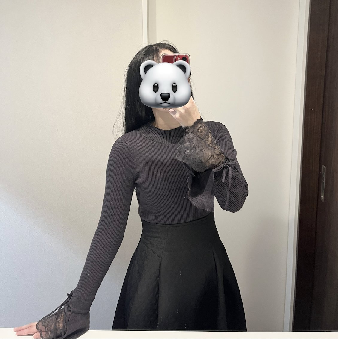 GRLの新作ニットが本当に可愛い💕レーススリーブが手先を綺麗に見せて