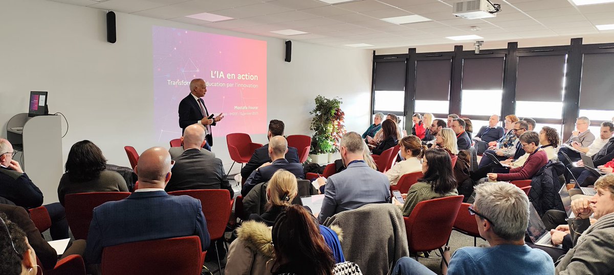 MostafaFourar's tweet photo. Un grand merci à l’@IH2EF pour l’organisation et l’accueil chaleureux lors de la master class sur l’IA en action : transformer l’éducation par l’innovation. Un moment riche en échanges et en perspectives pour l’avenir de l’éducation ! #IA #Innovation #Éducation https://t.co/xe9zAwplz5