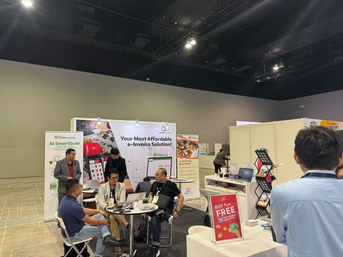 AutoCountSoft's tweet photo. Thank you to everyone who joined us at #MIAAFT 2025! We're thrilled to share insights on e-Invoicing solutions for MSMEs and accountants. Let's embrace the future of digital transformation together!

Learn more: https://t.co/zLjWcdThDV

#AutoCount #eInvoice #SMEs @miaconnect1967 https://t.co/vNbz2Vjvze