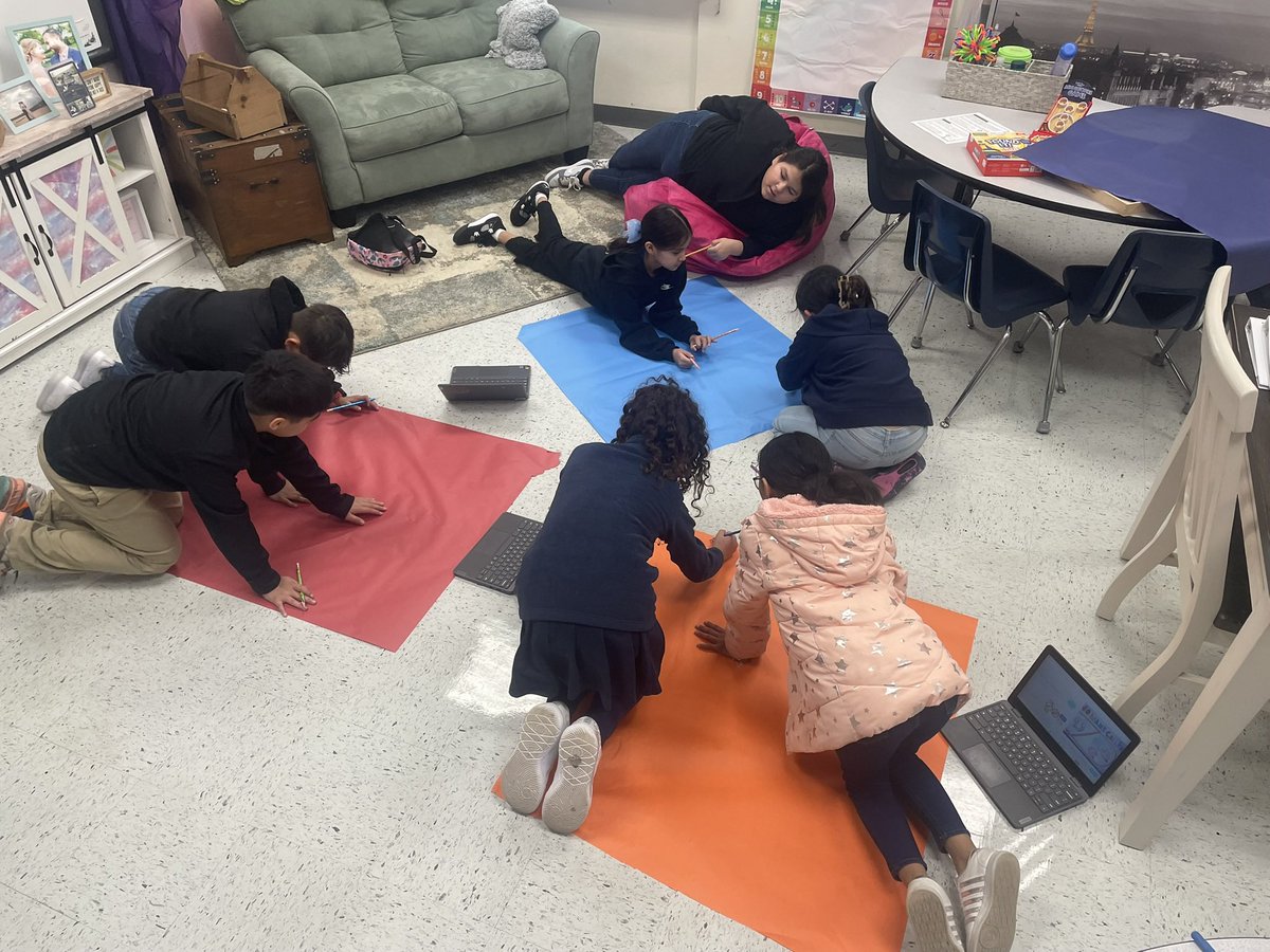 Loma_counseling's tweet photo. π¨β¨ The 4th Grade Kindness Club is making amazing, colorful posters for **No Name-Calling Week** next week. Let's spread kindness and respect together! ποΈβ€οΈ #KindnessClub #NoNameCallingWeek https://t.co/g6Bm4MQaSa