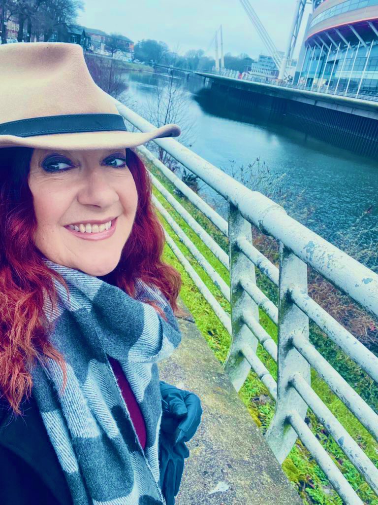RealShanCothi's tweet photo. Diolch o galon i @SionMonty am sgwrs hyfryd ynglyn a chyfres newydd @S4C #TyFfit Pob hwyl da’r mentora a pob hwyl da’r ddwy gampfa a’r cystadlu eleni yn 2025! Sionr yw mentor Arwel Cullen #TyFfit @BBCRadioCymru https://t.co/BBraVPEQyx