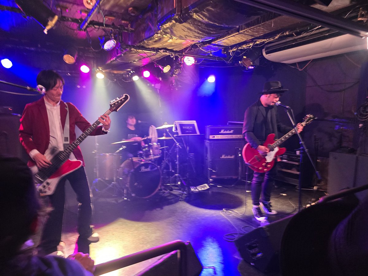 ino1980's tweet image. 本日は！仕事帰りに、ちょい呑み洋食まめさんちオープン記念！！
まめさんライブ！！！
各所で大事な配信やってるのに、勢いで来てしまったwww