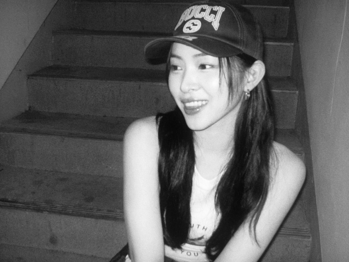 ️️ ᅠᅠ
Her confidence and style are truly unique, as she exudes a certain maturity that is both alluring and irresistible. 
 ᅠᅠ