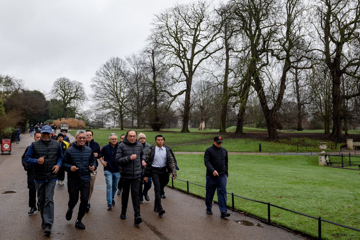 anwaribrahim's tweet image. Sempat riadah santai sebelum memulakan tugasan rasmi di London UK, hari ini.

#MalaysiaMADANI