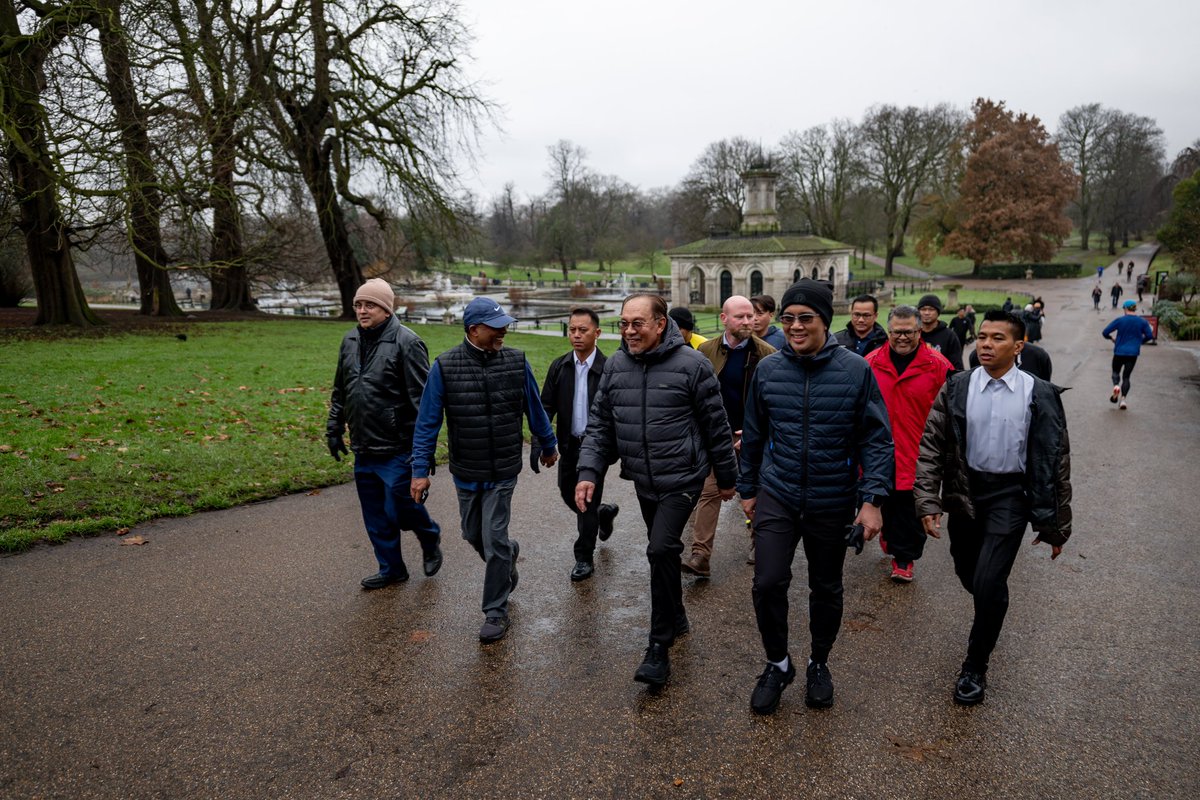 anwaribrahim's tweet image. Sempat riadah santai sebelum memulakan tugasan rasmi di London UK, hari ini.

#MalaysiaMADANI