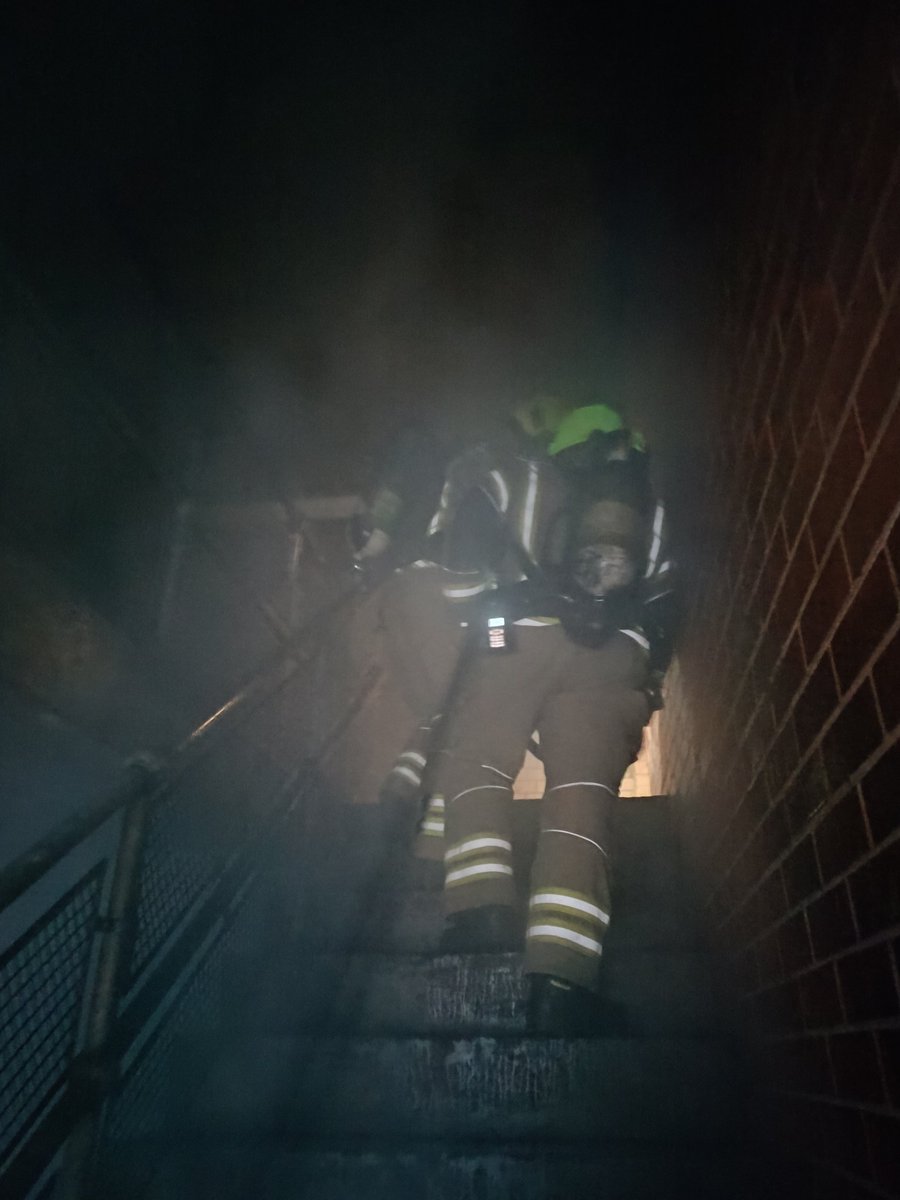 White Watch with <a href="/WMFSBournbrook/">Bournbrook Fire Station</a> competing BA training this morning