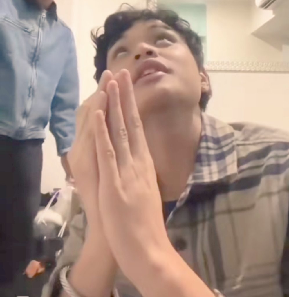 withlovejanah's tweet photo. Lord, ilayo niyo po kami sa bad creatures this year. Please.

JP FEELSFOR KAI https://t.co/LEZyTLZ628