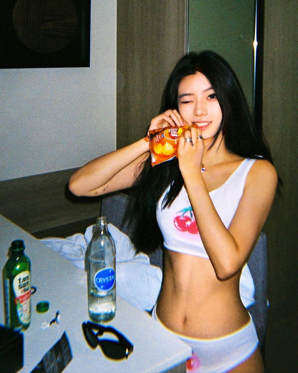 zigechezx's tweet photo. @dreambellaa am i cute🐰? https://t.co/C0pjLLF8Cw