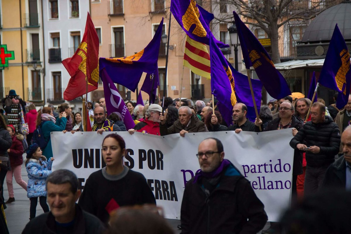 PartCastellano's tweet photo. 📣 Lo volveremos a reclamar en #Toledo el 1 de febrero

❤️ En nuestro homenaje a los comuneros toledanos

🗓️ 12.00 h. Chocolatada. Pasacalles con el mejor folclore castellano y ofrenda floral

🫂 Únete al renacimiento castellano

#EligeCastilla

ℹ️ https://t.co/xaSdoSYKqf https://t.co/J4eh0SpgX9