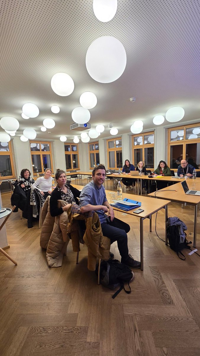 Barbara Keller tweet media