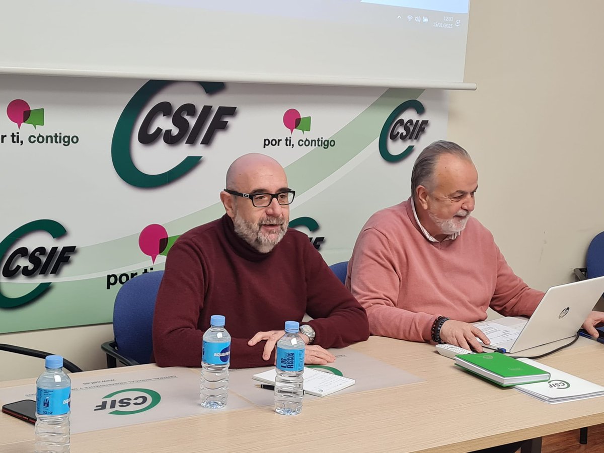 CSIFnacional's tweet photo. 📍 Miguel Borra preside la reunión de la Ejecutiva nacional de Sanidad donde se analizan las reformas necesarias para afrontar las necesidades del Sistema Nacional de Salud: más inversión, refuerzo de plantillas, mejora de condiciones laborales...

Además, se repasa la situación actual en los hospitales de toda España, saturados por la gripe, virus gastrointestinales y enfermedades respiratorias.

➡️ El próximo 22 de enero se reúne la Mesa del Ámbito para finiquitar el Estatuto Marco: hay que dignificar las profesiones de la sanidad española.
