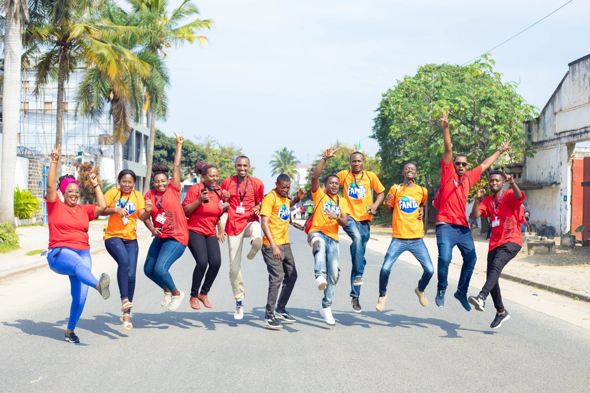 BaseConculting's tweet photo. In 2024, we showed up and delivered.
In 2025,more innovation, prosperity, and success.
The journey continues… let’s make it even bigger! 💥
#Burundi #FootSoldierProgram   #CocaCola https://t.co/oOFEidV3sa