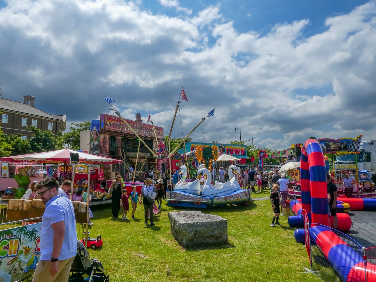 Throwing it back to Chatham Maritime Food and Drink Festival '24! 🍔🥤

This amazing event will be back in 2025! Keep your eyes peeled for more information coming soon!

#chathammaritimetrust #whatsoninchatham #stmarysisland