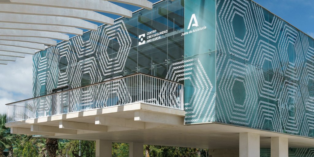 🟢El <a href="/CentroCiberAND/">Centro Ciberseguridad Andalucía</a> trabaja para consolidar a Andalucía como referente en #ciberseguridad:

▶️ Capacitación y sensibilización para la ciudadanía
▶️ Llevar la ciberseguridad a las empresas
▶️ Mejorar la seguridad digital en la Administración pública
▶️ Impulsar el ecosistema