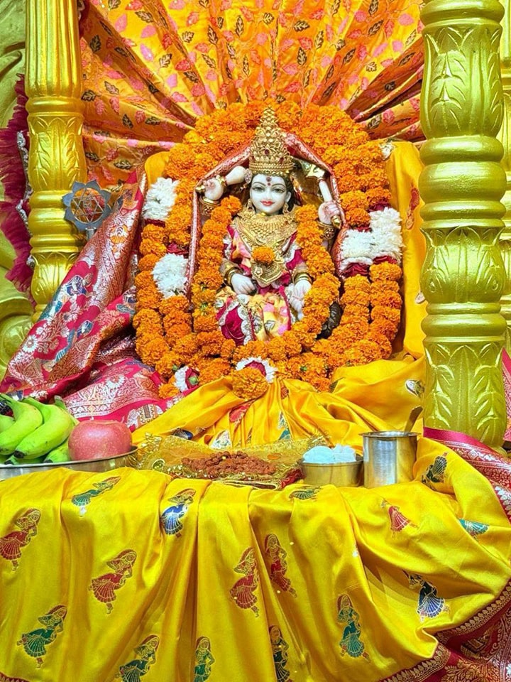 Maa BaglaMukhi Mandir tweet media