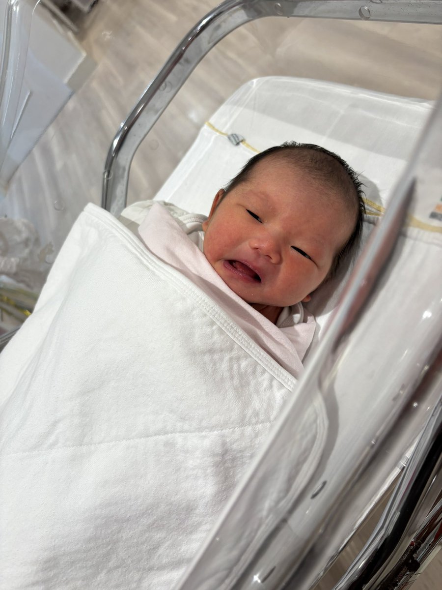 Thitapa Siripipat tweet media