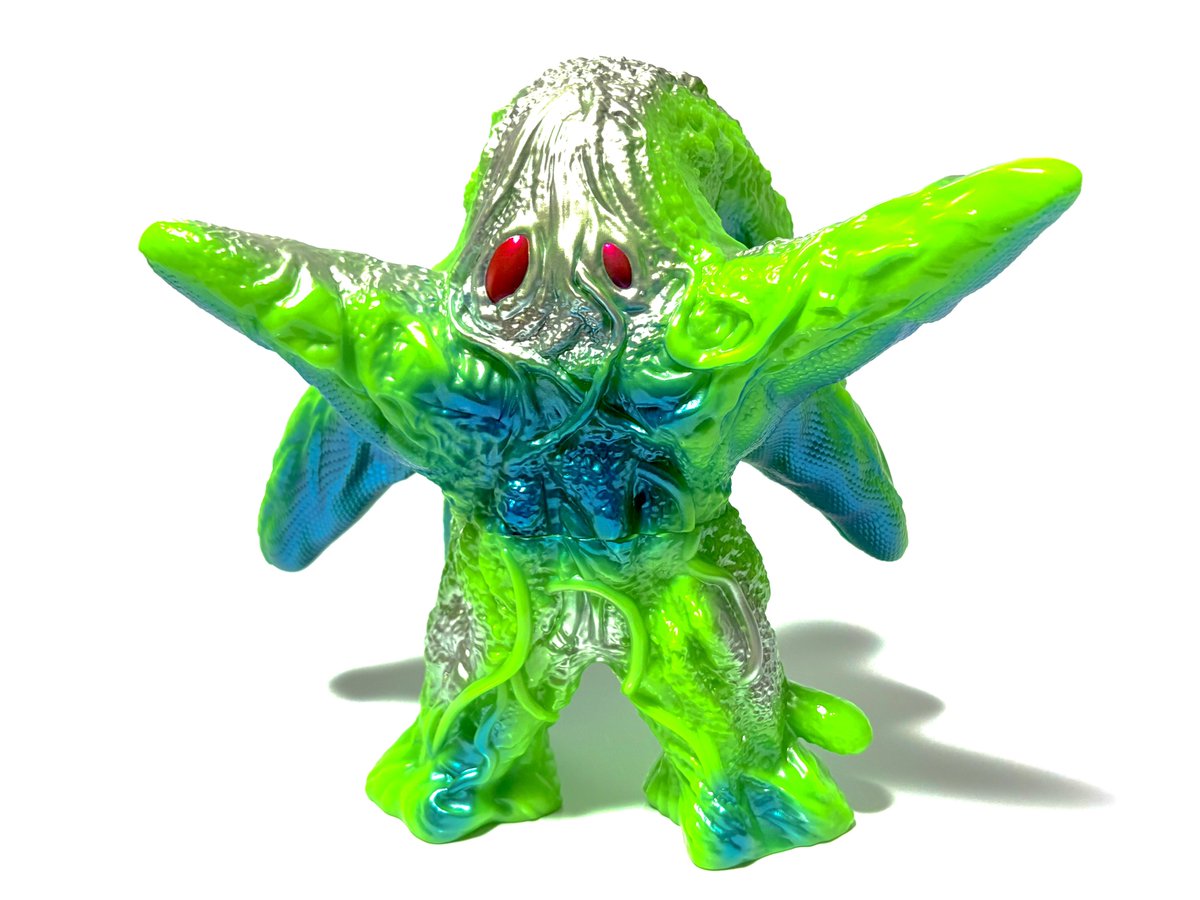 見てくださいこの色！このサイズ！本日のご紹介は、ウルトラマン80より