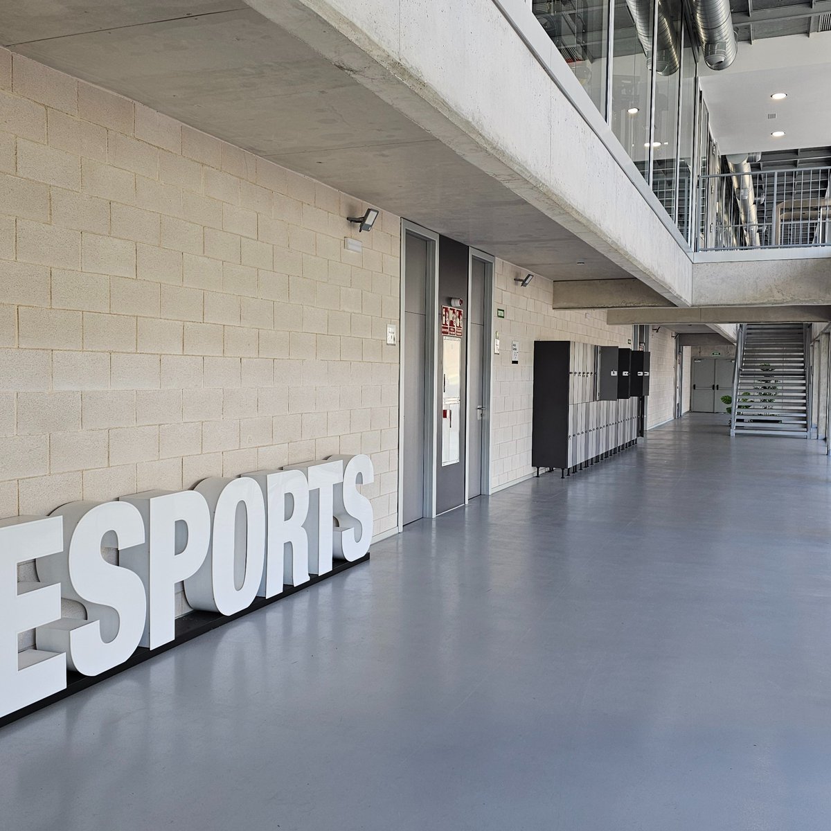 AjRipollet's tweet photo. Ripollet Esports ha començat l’any 2025 amb 15.330 persones abonades i algunes novetats, com ara l'ampliació d'horari, la renovació de maquinària del gimnàs o la simplificació dels abonaments al Poliesportiu, restant només familiar complert (39,90 €/mes) i individual complert (25,50 €/mes). 
https://t.co/yPmb81hLfS