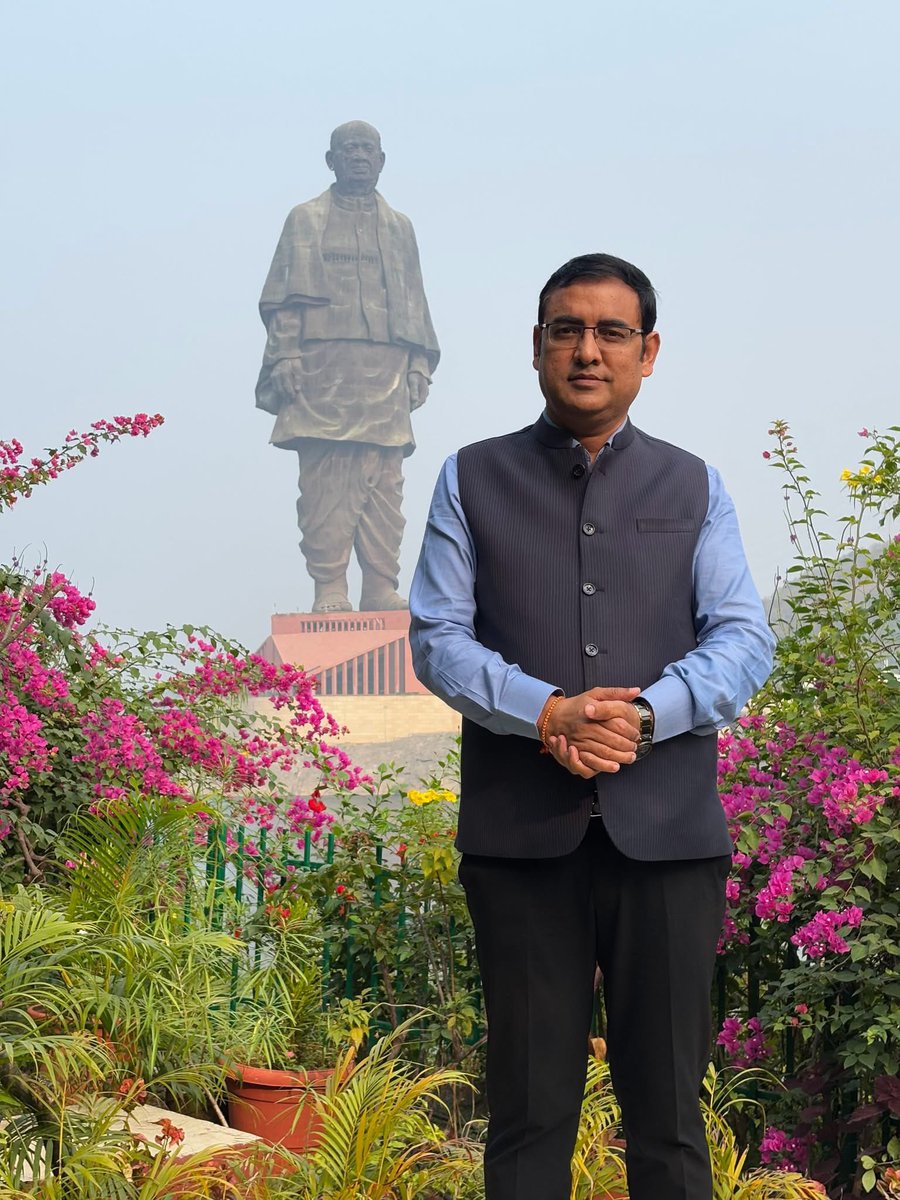 kkyadava's tweet image. At the Statue of Unity-World’s tallest statue, with a height of 182 metres (597 feet), near Kevadia in the state of #Gujarat. It’s tribute to one of India&apos;s foremost Statesmen and leaders #SardarVallabhbhaiPatel. 

#StatueOfUnity #Statue #SardarPatel 
#KrishnaKumarYadav @souindia