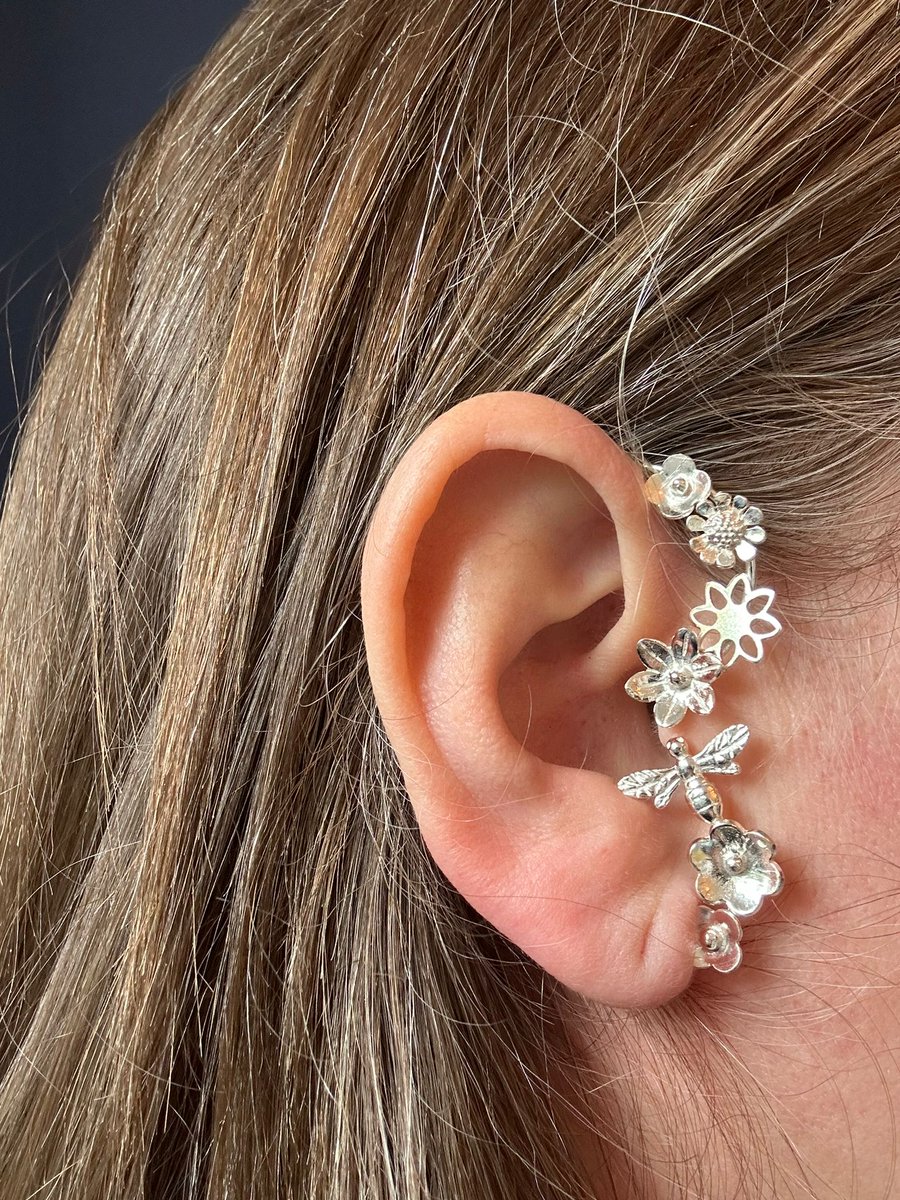 okaycokey's tweet photo. @mathewhbenham @_makersmarket @chorltontraders Looking forward to attending our first @_makersmarket of the year. #sterlingsilver rings, earrings, cuffs https://t.co/PUjVnrq3pA