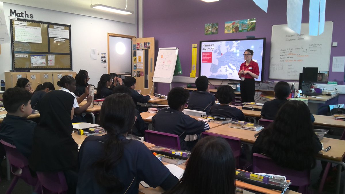 Year 6 were recently visited by Amy from the <a href="/BritishRedCross/">British Red Cross 🧡</a>, who came to deliver an empathy and migration workshop. #EducationwithCharacter! 
buff.ly/40eyeUx