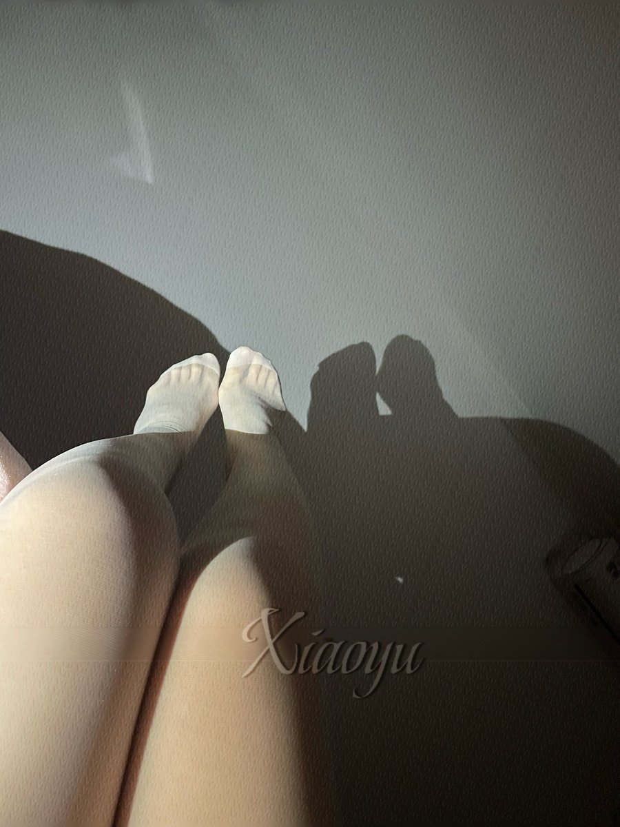 xioy35547's tweet photo. 睡醒。
 #白丝 #少御 #反差 https://t.co/gsB1Sb7sUN