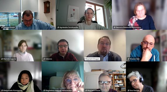 Michał Bilewicz (@michal_bilewicz) on Twitter photo Kiedy standardy kształcenia psychologów? Dzisiejsze posiedzenie Komitetu Psychologii PAN (<a href="/KomitetPan/">Komitet Psychologii PAN</a>) przypomina o konieczności uregulowania kształcenia psychologów przez <a href="/MNiSW_GOV__PL/">Ministerstwo Nauki i Szkolnictwa Wyższego</a>. Mamy nadzieję, że <a href="/MarcinKulasek/">Marcin Kulasek</a> i <a href="/KarolinaZioloP/">Karolina Zioło-Pużuk</a> będą aktywnie działać w tym zakresie. Kiedy standardy kształcenia psychologów? Dzisiejsze posiedzenie Komitetu Psychologii PAN (<a href="/KomitetPan/">Komitet Psychologii PAN</a>) przypomina o konieczności uregulowania kształcenia psychologów przez <a href="/MNiSW_GOV__PL/">Ministerstwo Nauki i Szkolnictwa Wyższego</a>. Mamy nadzieję, że <a href="/MarcinKulasek/">Marcin Kulasek</a> i <a href="/KarolinaZioloP/">Karolina Zioło-Pużuk</a> będą aktywnie działać w tym zakresie.