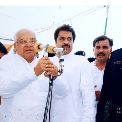 bishnoikuldeep's tweet photo. दोस्ती की मिशाल, संघर्ष और ईमानदारी से परिपक्त नलवा के लोकप्रिय विधायक भाई @randhirpanihar  जी को जन्मदिन की हार्दिक शुभकामनाएं। आपके उज्जवल भविष्य और उत्तम स्वास्थ्य की कामना करता हूं। https://t.co/3cje5grjq4