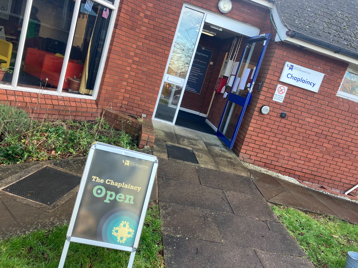 Whether you are returning for the semester or new at the Uni, feel free to pop in for our Global lunch today until 1:30pm. Enjoy free food and good company 🍽️
