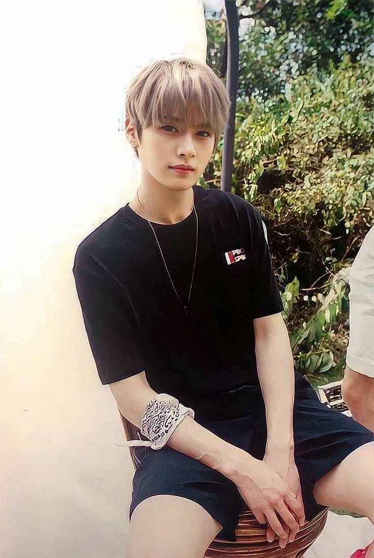 micha_skz's tweet photo. このリノのビジュが好きすぎてしんどい https://t.co/MFSmQkVqMI
