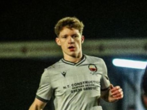 🟥⬛️We would like to welcome back to the club Dylan Edwards🟥⬛️

Dylan has rising through the clubs age groups and has had a short spell away from the club but returns to strengthen the club for the run in, welcome back Dylan #UppaTref