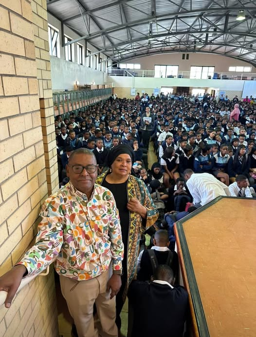 _cosatu's tweet photo. #COSATU provinces and locals are participating in the #Back2School Campaign underway in all provinces
@DBE_SA #Right2Learn #Back2Basics
@Newzroom405 https://t.co/OY6uiuCv7L