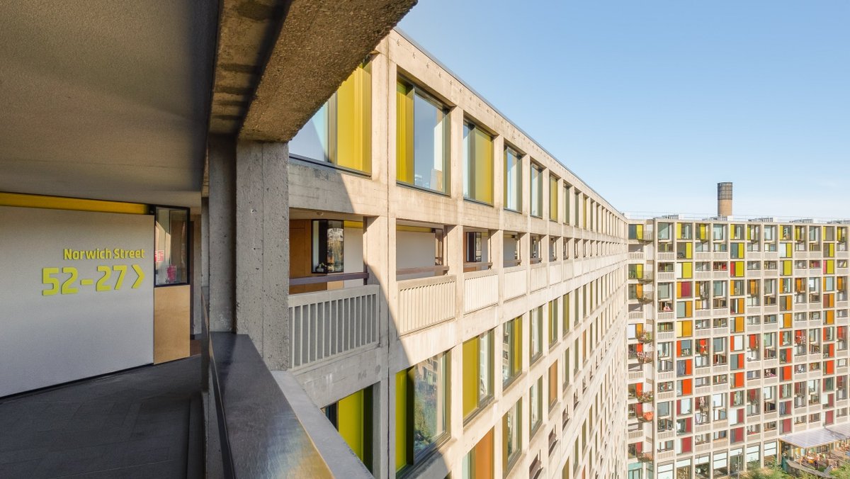 Historic England tweet media