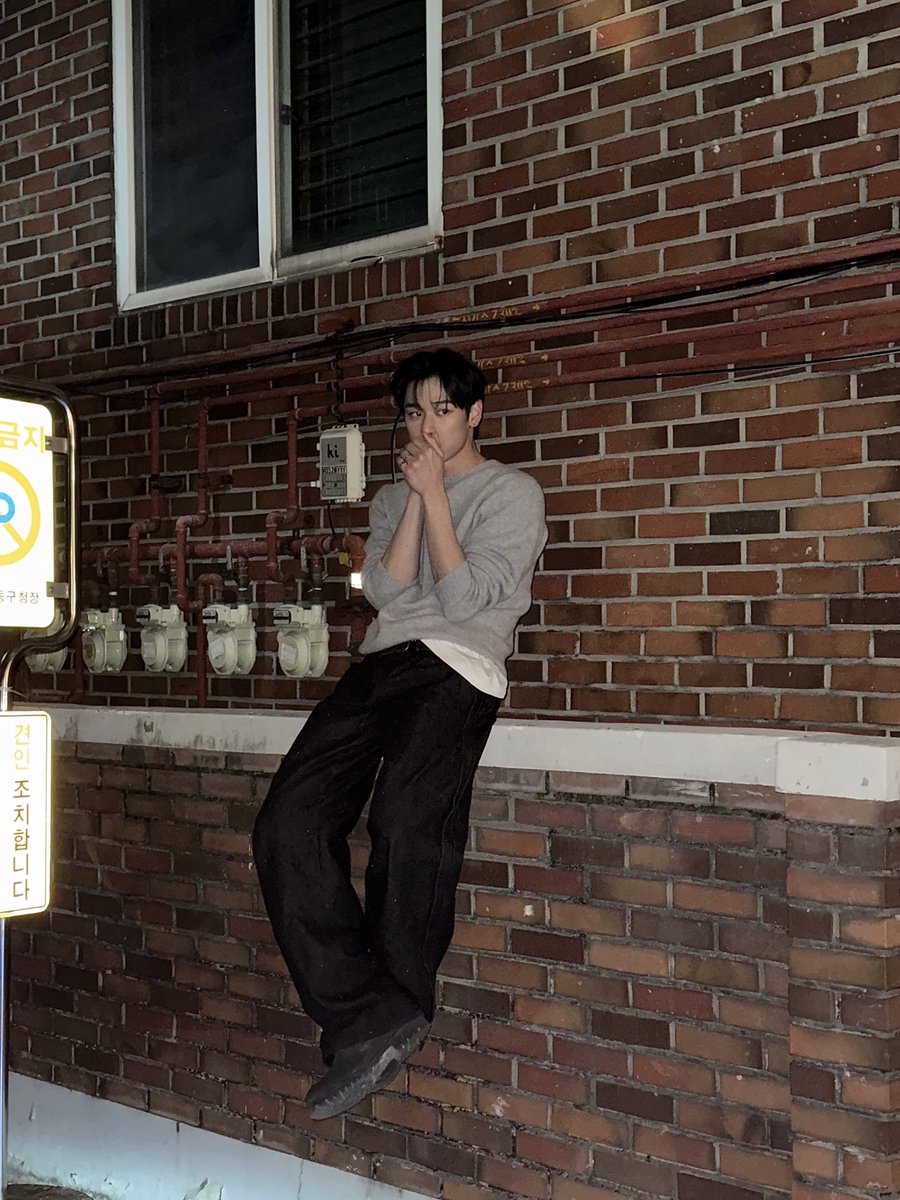 THEBOYZ_officl's tweet image. [📸] 𝗙𝗿𝗲𝘀𝗵 𝘁𝗪𝗲𝗻𝗧𝘆 𝗲𝗶𝗴𝗵𝘁

youtu.be/6iQdcNrg_q0

#THEBOYZ #더보이즈
#JUYEON #주연