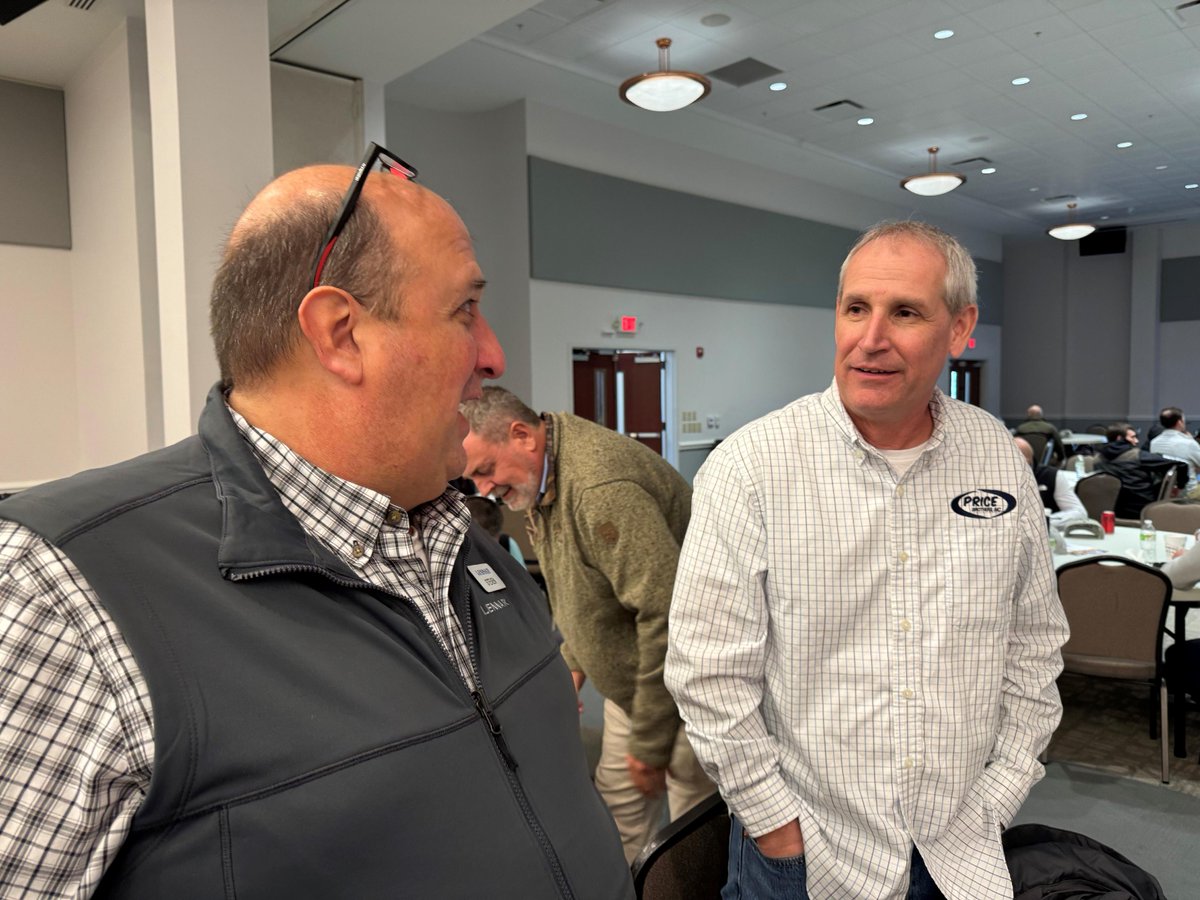 Price Brothers has been honored with the 2024 Customer Care MVP Award and the 2024 Legacy Trade Award at the Lennar Trade Partner meeting. This recognition reflects our commitment to excellence and outstanding service. 

#CustomerCare #IndustryExcellence #PriceBrothers